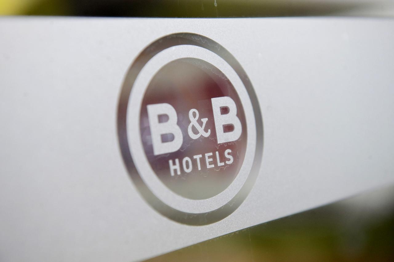 B&B Hotel Salon De Provence Exterior foto